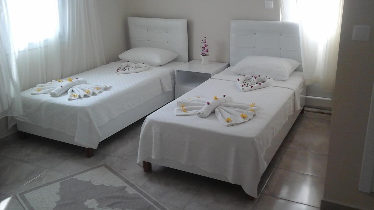 Vira Hotel Далян Екстериор снимка