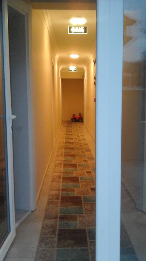 Vira Hotel Далян Екстериор снимка