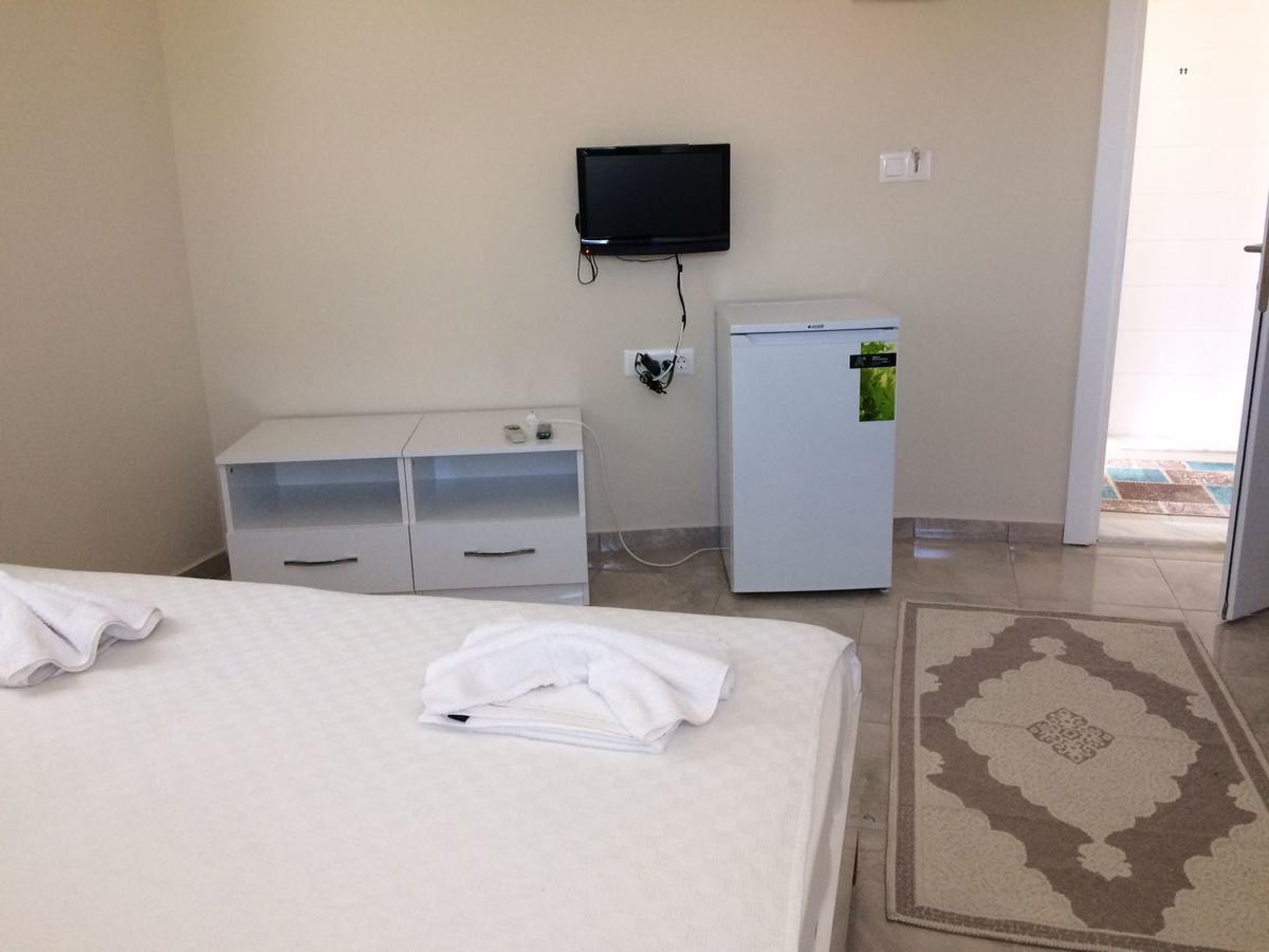Vira Hotel Далян Екстериор снимка