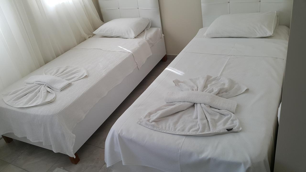 Vira Hotel Далян Екстериор снимка